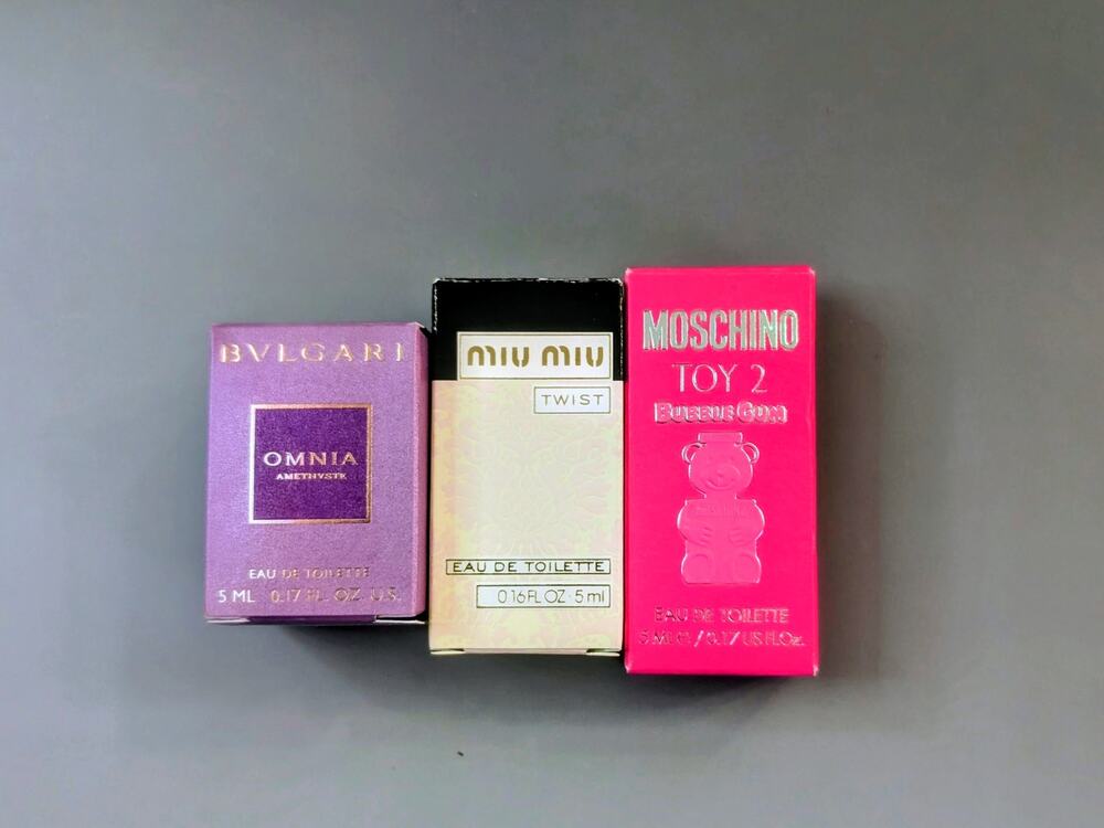 Bundle of Bvlgari Omnia Amethyst, Mui Mui Twist, and Moschino Toy 2 5ml Dabbers